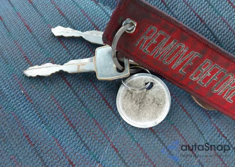 1993 Ford Ranger Super Cab z USA, uszkodzony, nr VIN 1FTCR14X7PPB34604